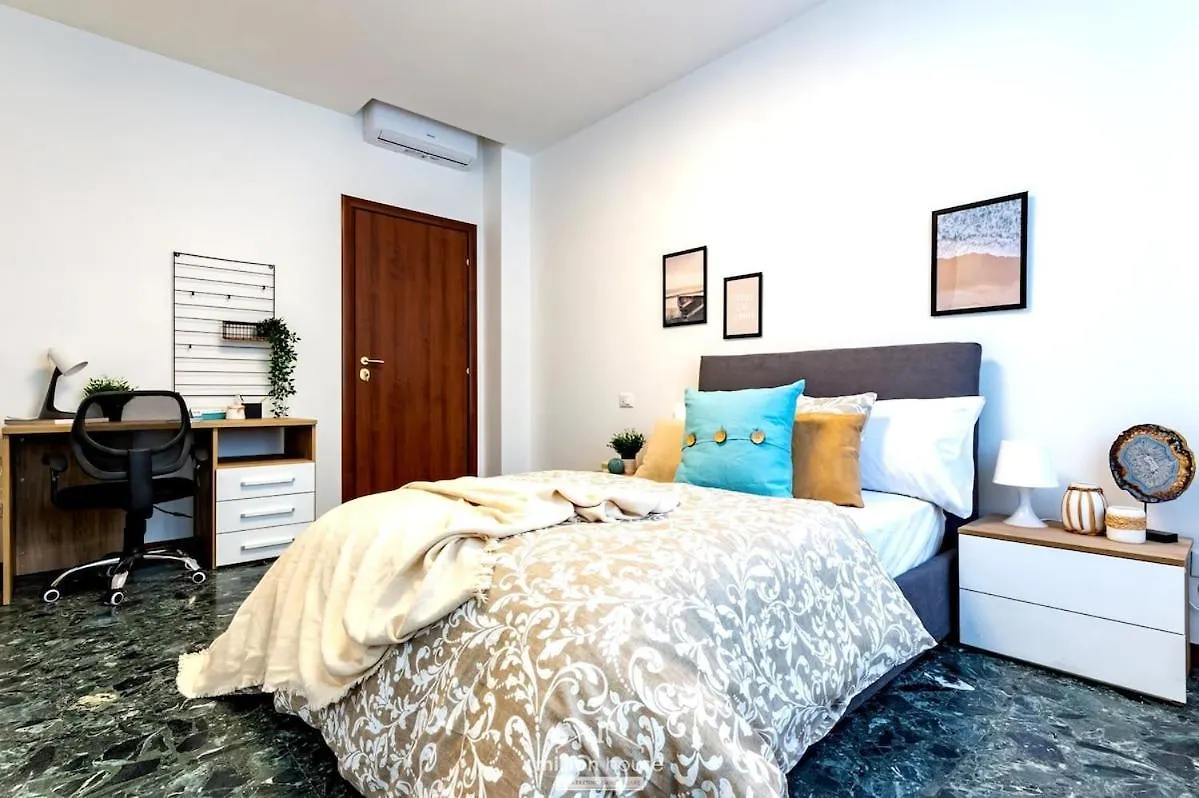 New 4-Bed 2-Bath Apartment Near Duomo And San Siro Milano