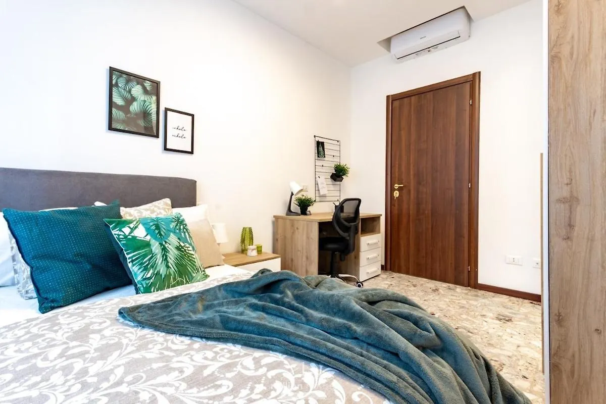 New 4-Bed 2-Bath Apartment Near Duomo And San Siro Milan